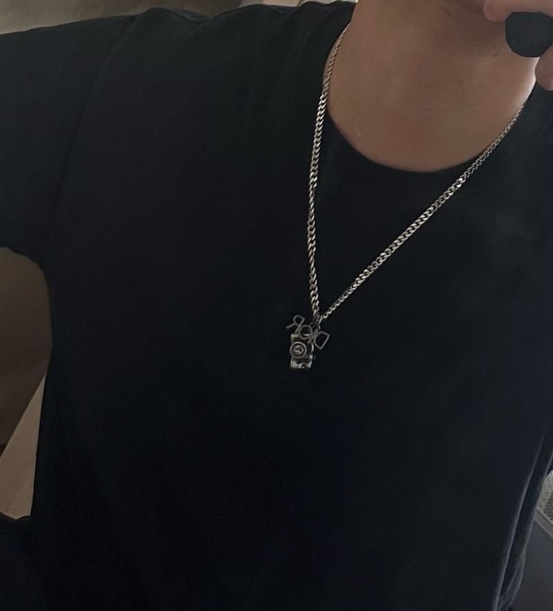 chr1st1an D10r necklaces